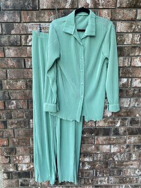 Mint Green Pleated Pant Set